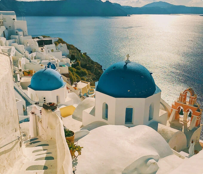 Discover Greece residence by investment opportunities with prime real estate and attractive visa benefits for investors