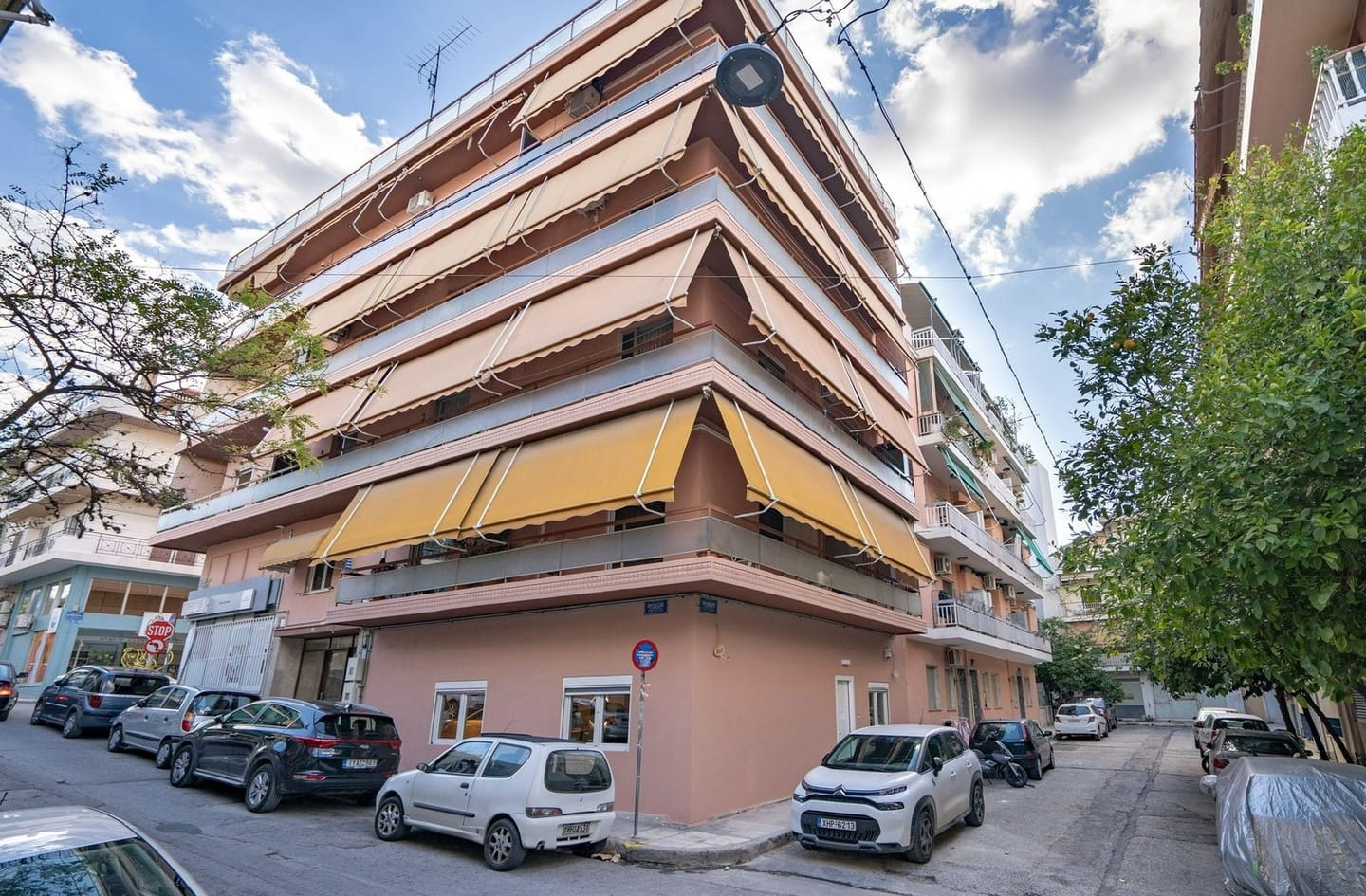 The Lofos Skouze Residence